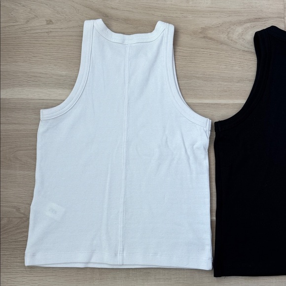 Zara - Ribbed Tank Bundle - Picture 9 of 13